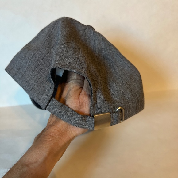 Denver Broncos NFL grey fitted cap - Picture 2 of 4